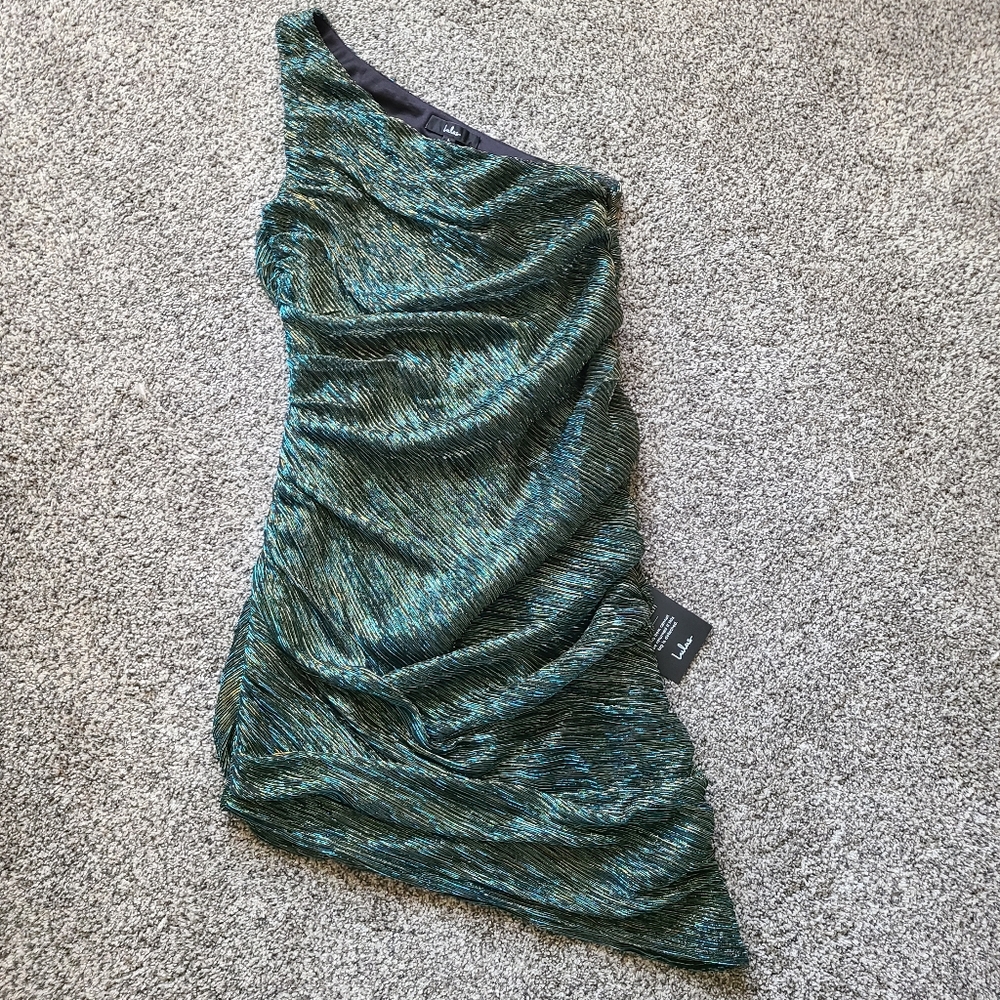 Lulus ruched mini dress Size L